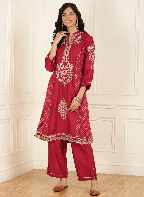 Red Embroidered Chanderi Kurta Set with Gota Lace Detailing